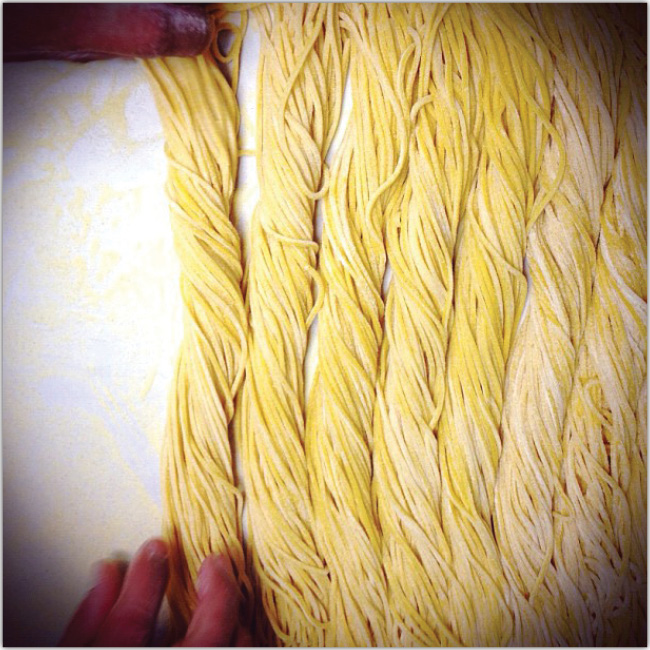 11 conseils pour les amateurs de photographies gourmandes sur Instagram ! Photo de pâtes fraiches
