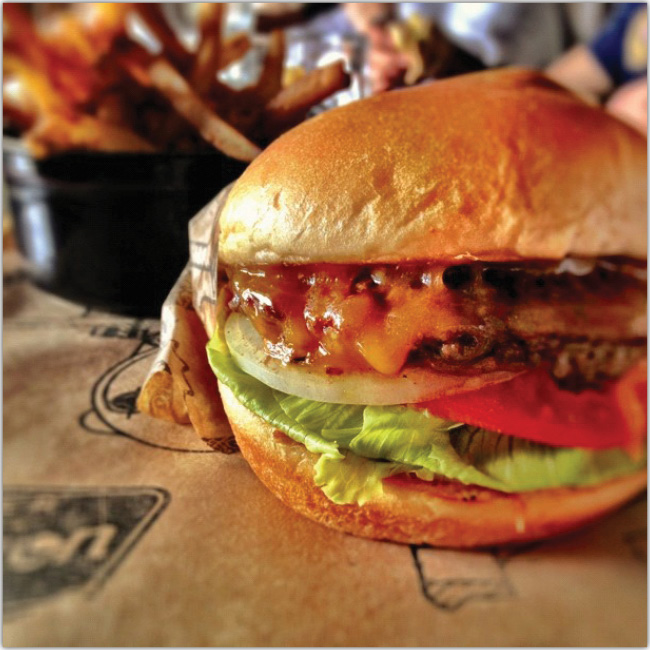 11 conseils pour les amateurs de photographies gourmandes sur Instagram ! Photo d'un hamburger